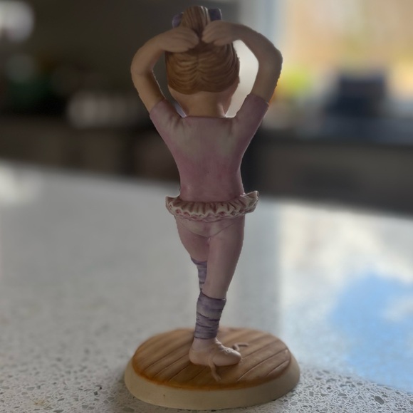 Lenox “Tuesday’s Child” Ballerina Figurine – Days of the Week Collection - Picture 3 of 4